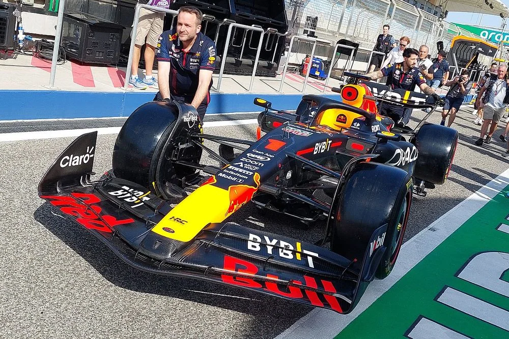 Red Bull RB19 Formula One car, associated with inventor Adrian Newey