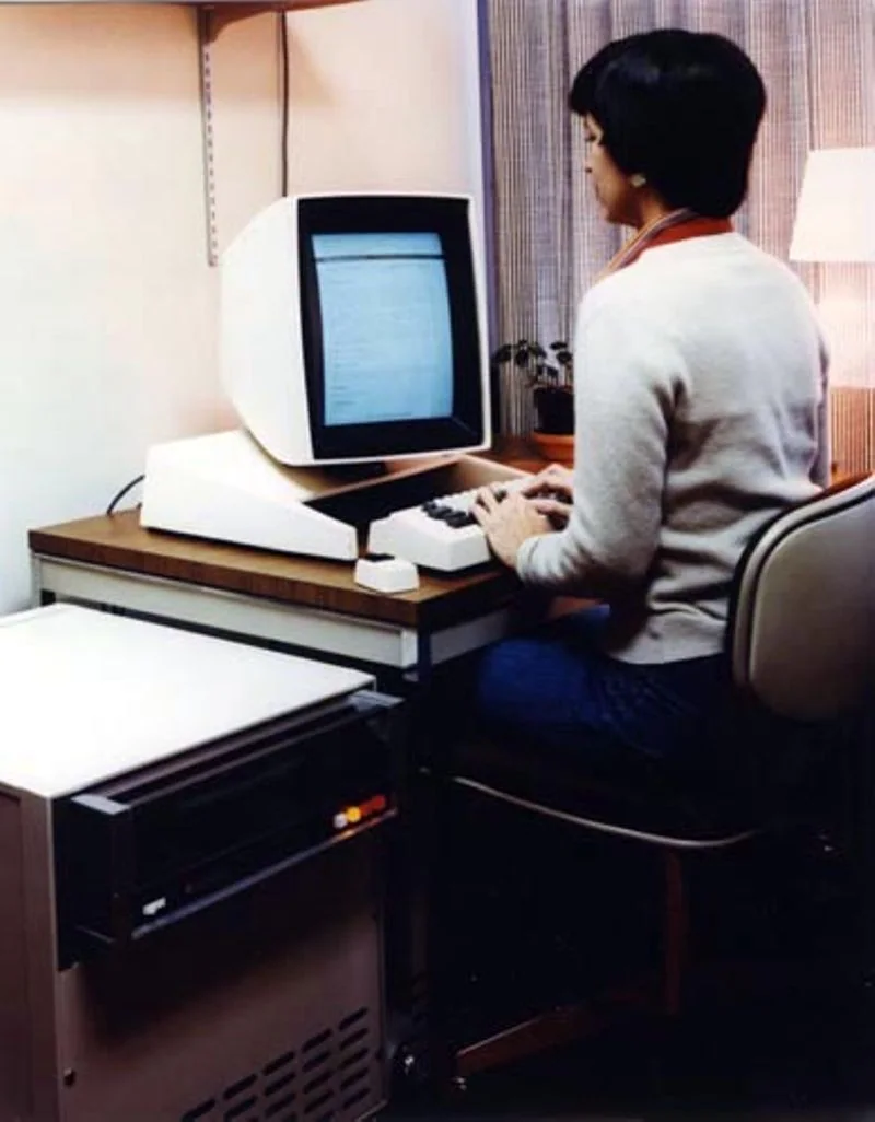 Xerox Alto networked personal computer, associated with inventor Alan C. Kay