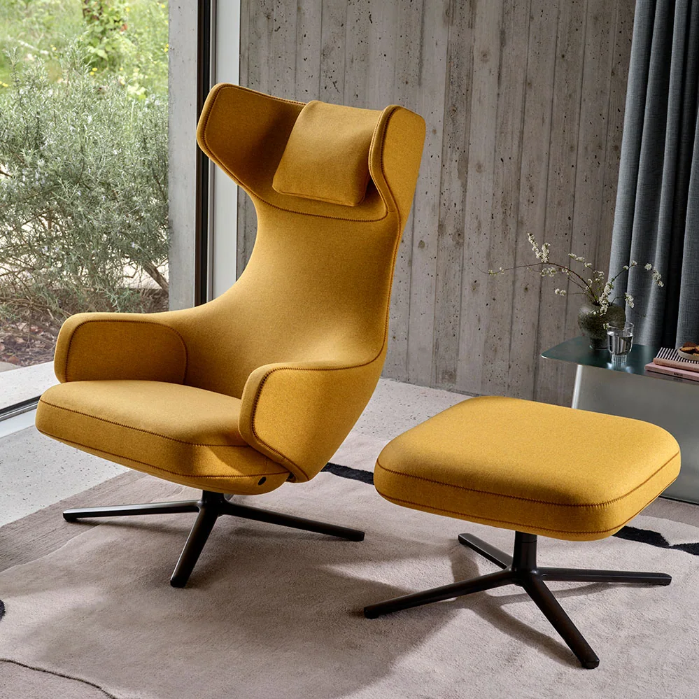 Grand Repos lounge chair, associated with inventor Antonio Citterio