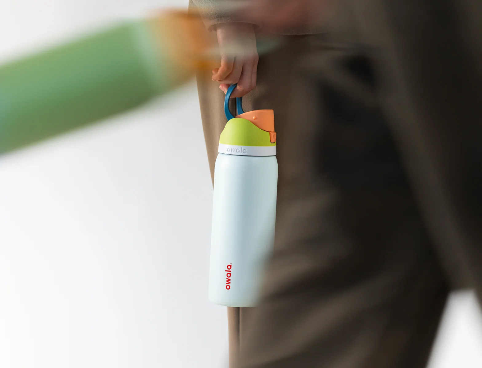 Owala FreeSip water bottle, associated with inventor Dan Harden