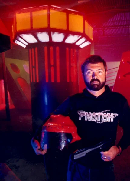 Photon commercial laser-tag system, associated with inventor George Carter III