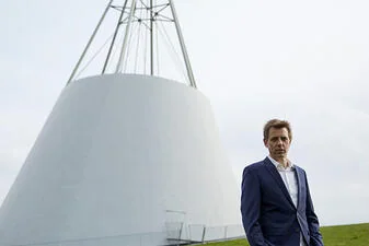 Self-healing concrete containing bacteria, associated with inventor Hendrik Marius Jonkers