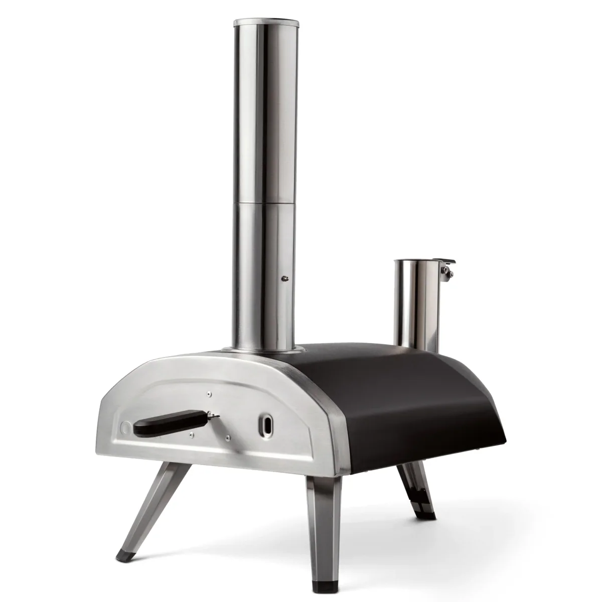 Ooni portable wood-fired pizza oven, associated with inventor Kristian Tapaninaho