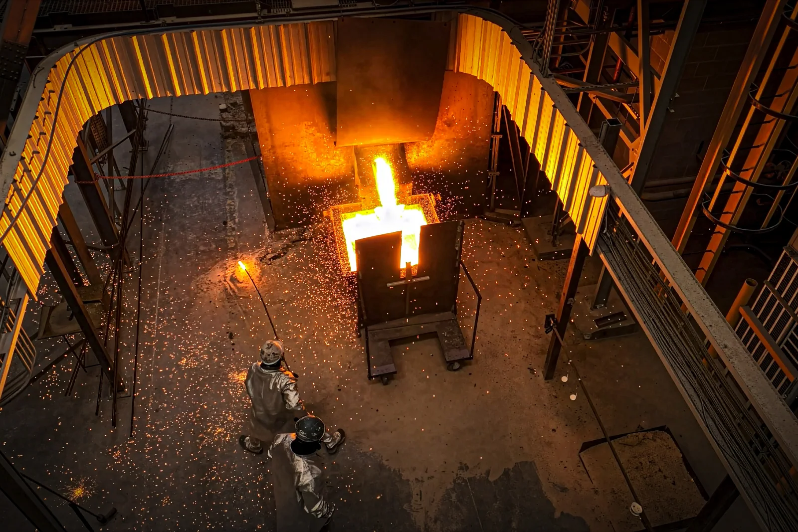 Single-step electric-arc steelmaking furnace, associated with inventor Laureen Meroueh