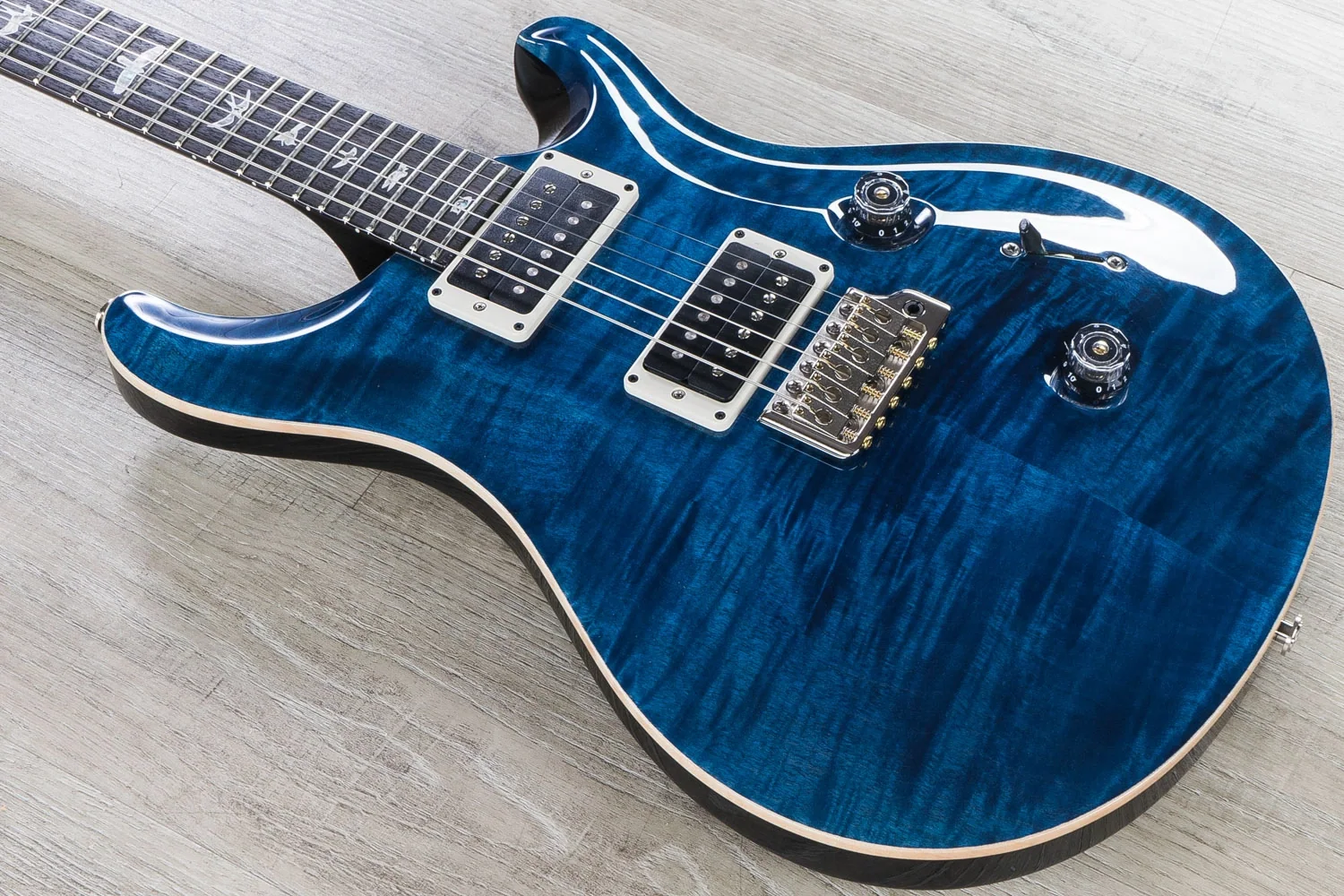 PRS Custom 24 electric guitar, associated with inventor Paul Reed Smith