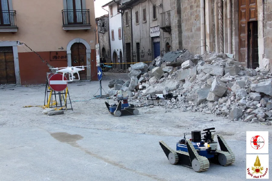 Rescue-robot systems for disaster response, associated with inventor Robin Murphy
