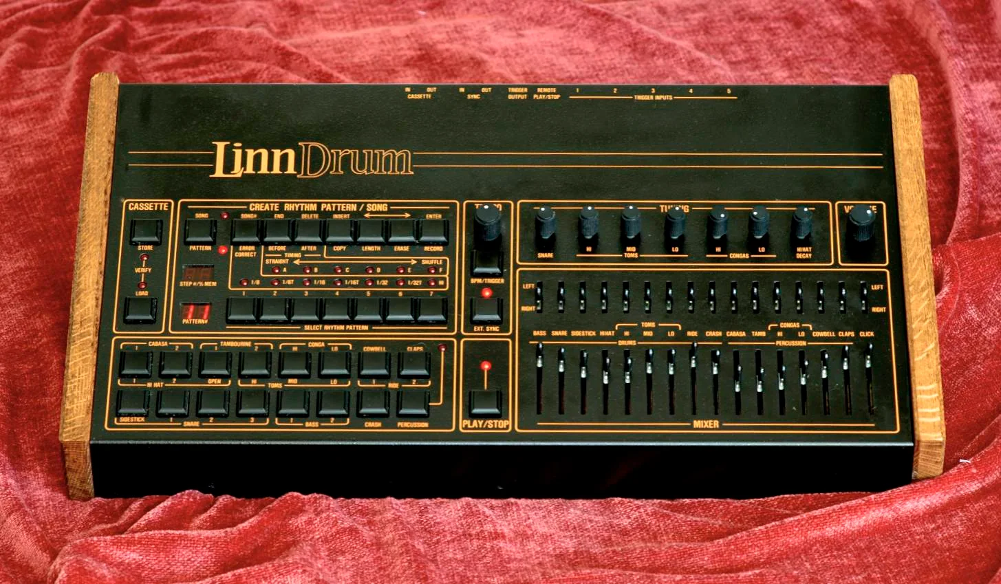LM-1 programmable sampled-sound drum machine, associated with inventor Roger Linn
