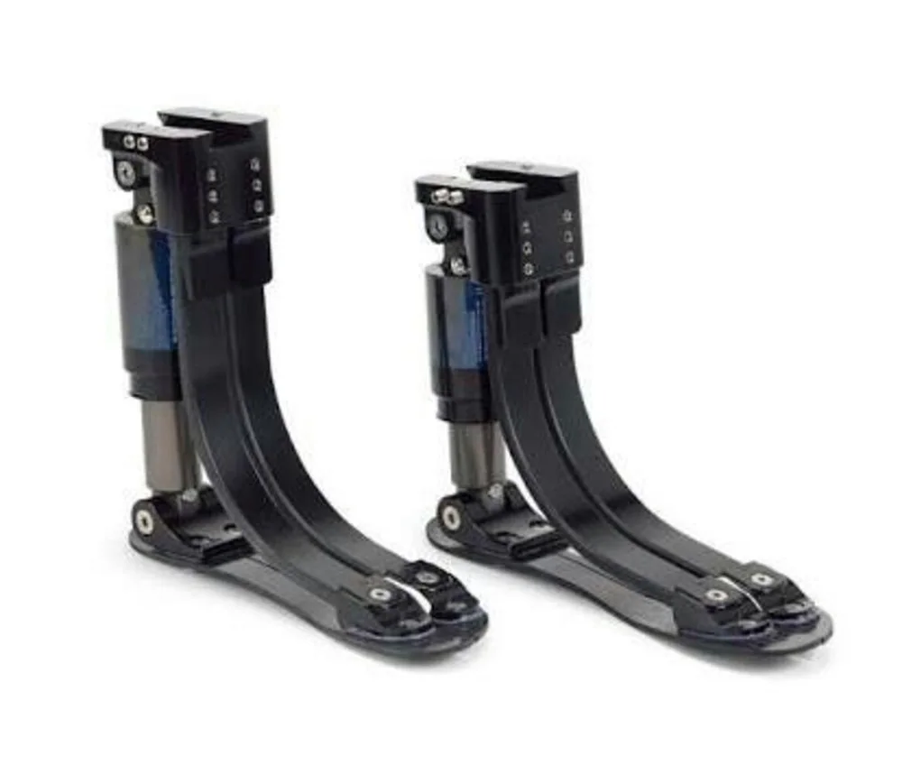 Flex-Foot carbon-graphite prosthetic running leg, associated with inventor Van Phillips
