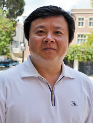 Portrait of Xiaochun R. Li