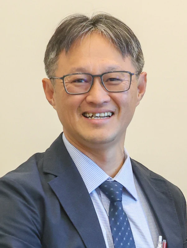 Portrait of Pua Khein-Seng